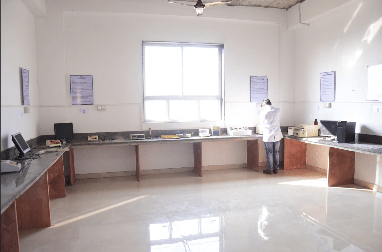 Biyani Institute of Pharmaceutical Sciences Jaipur Pharmacy Lab photo 20